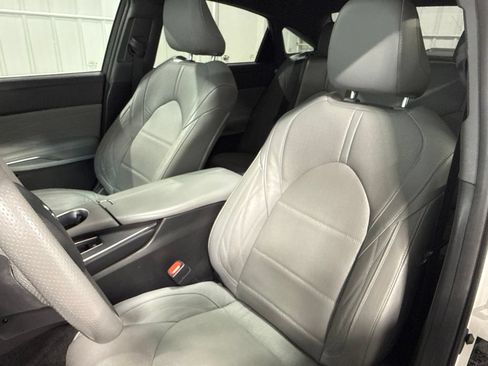 Used 2022 Toyota Avalon Limited w/ Advanced Safety Package FWD image 26