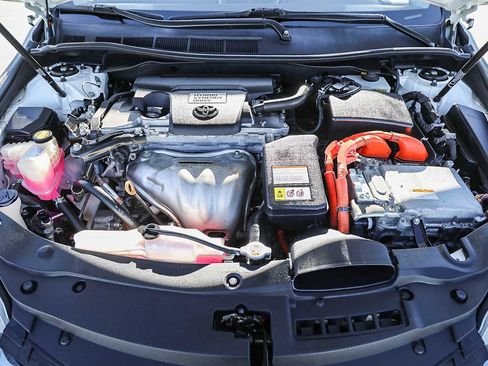 Used 2017 Toyota Camry XLE image 26