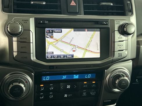 Used 2018 Toyota 4Runner Limited AWD/4WD image 24