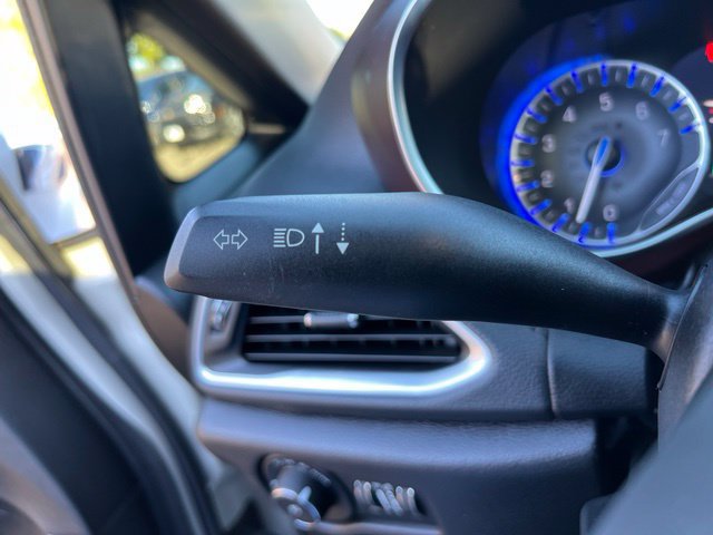 Used 2020 Chrysler Pacifica Limited FWD image 22