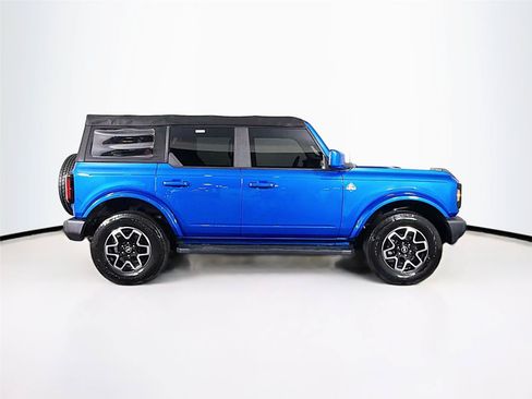 Used 2022 Ford Bronco Outer Banks AWD/4WD image 12