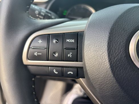 Used 2018 Lexus RX 350 FWD w/ Premium Package image 13