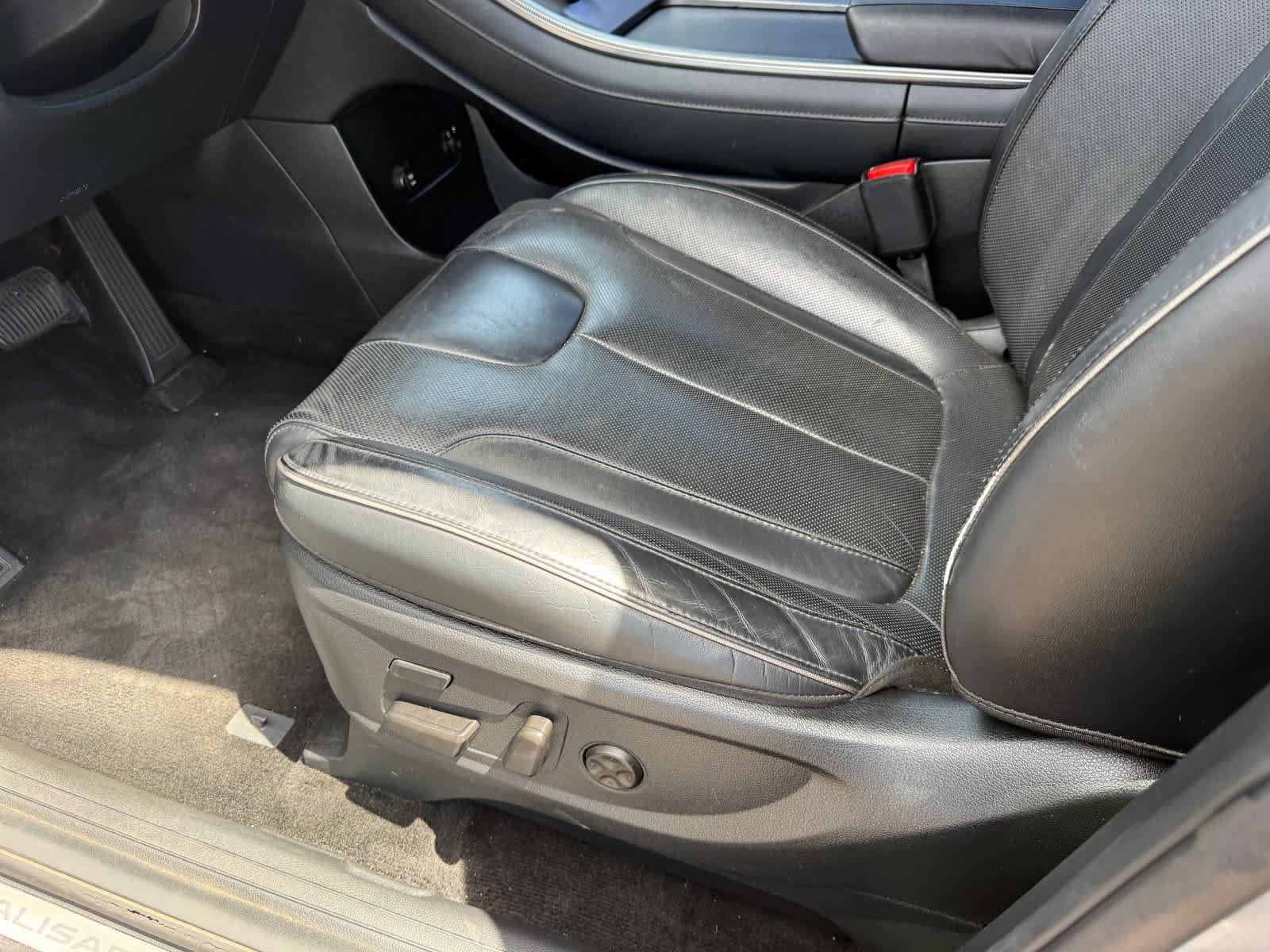 Used 2020 Hyundai Palisade Limited FWD image 17