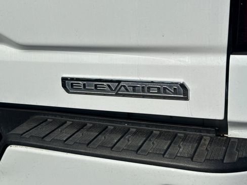 Used 2022 GMC Sierra 1500 Elevation AWD/4WD image 10