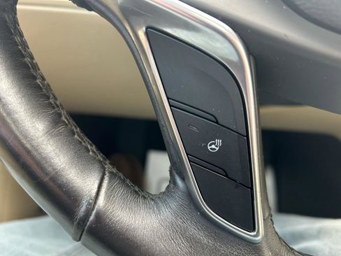 Used 2017 Cadillac XT5 Luxury w/ LPO, Wheel Lock Package image 20