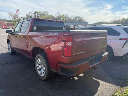 Used 2020 Chevrolet Silverado 1500 Custom w/ Custom Value Package image 8