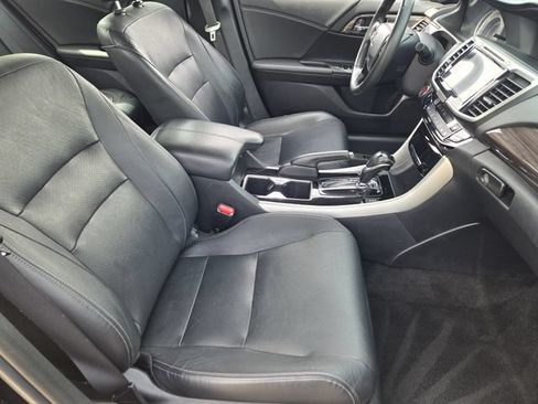 Used 2016 Honda Accord EX-L image 14