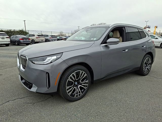 Used 2026 BMW X3 xDrive30i w/ Premium Package AWD/4WD image 3