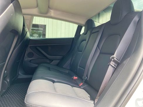 Used 2022 Tesla Model 3 Long Range AWD/4WD image 21