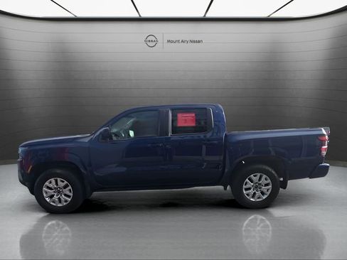 Certified 2022 Nissan Frontier SV image 7