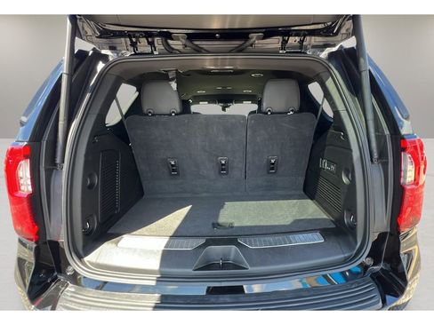 Certified 2025 GMC Yukon Denali AWD/4WD image 30
