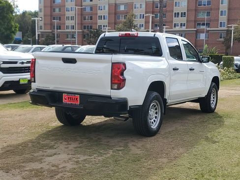 Used 2026 Chevrolet Colorado W/T RWD image 4