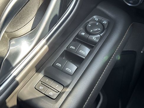 Used 2023 GMC Yukon AT4 w/ AT4 Premium Plus Package image 15