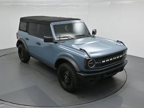 Certified 2022 Ford Bronco Black Diamond AWD/4WD image 35