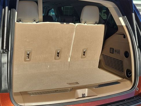 Used 2022 GMC Yukon Denali image 12