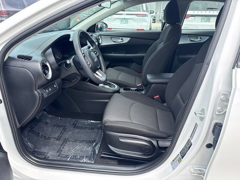 Used 2023 Kia Forte Sedan FWD image 15