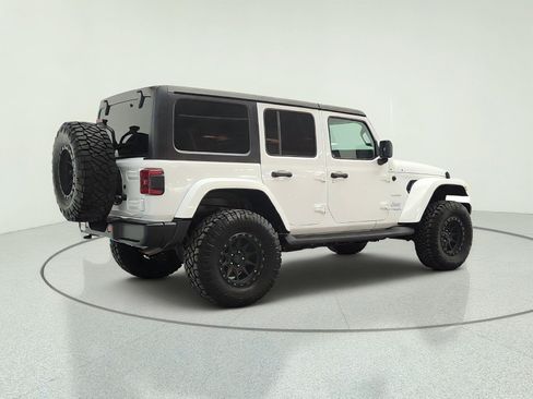 Used 2021 Jeep Wrangler Unlimited Sahara w/ Dual Top Group AWD/4WD image 5