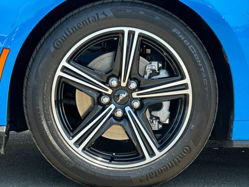 Certified 2025 Ford Mustang Coupe RWD image 24