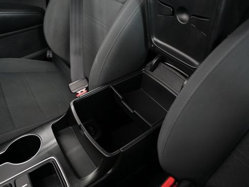 Used 2019 Kia Sorento FWD V6 image 32