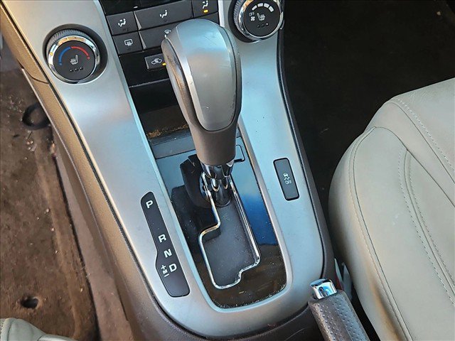 Used 2011 Chevrolet Cruze LT w/ RS Package FWD image 15