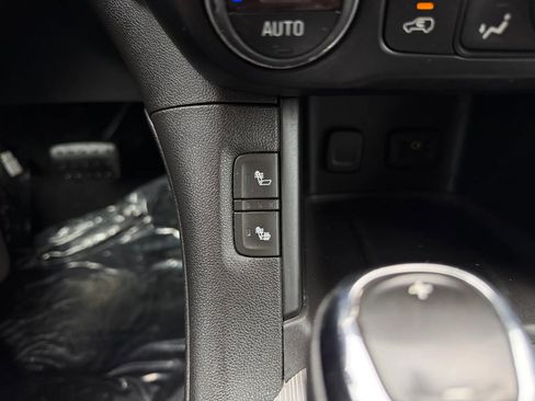 Used 2019 GMC Acadia SLT FWD image 31