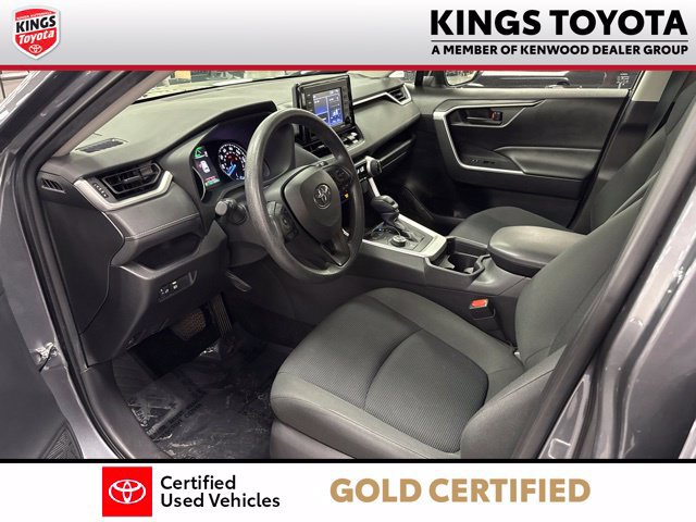 Certified 2021 Toyota RAV4 LE AWD/4WD image 16