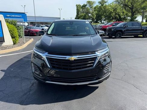 Used 2024 Chevrolet Equinox LT w/ LPO, Floor Liner Package FWD image 9