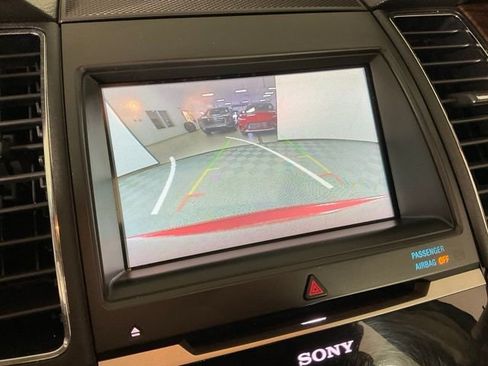 Used 2017 Ford Taurus Limited image 12