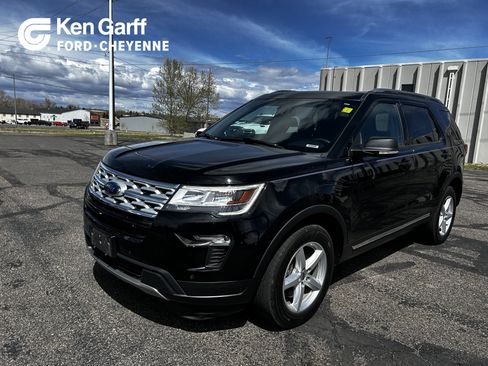 Used 2019 Ford Explorer XLT w/ Equipment Group 202A AWD/4WD image 1