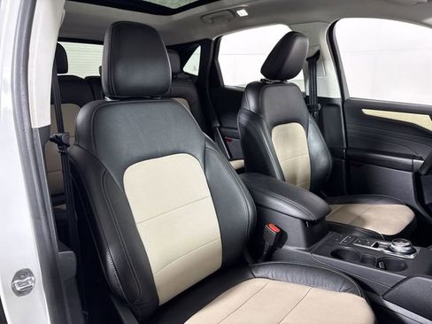 Used 2021 Ford Escape Titanium w/ Titanium Premium Package image 13