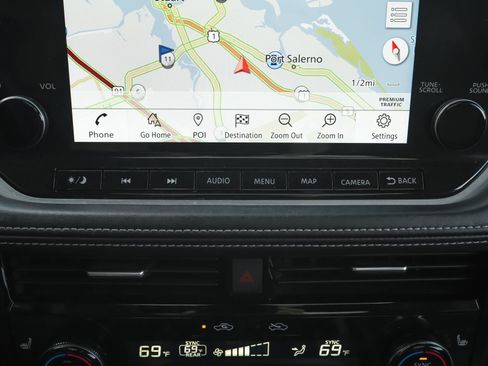 Used 2022 Nissan Rogue Platinum w/ Head-Up Display Package image 15