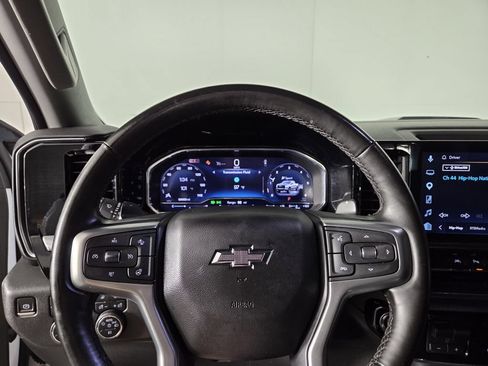 Used 2024 Chevrolet Silverado 1500 LT Trail Boss w/ LT Trail Boss Premium Package AWD/4WD image 21