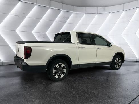 Used 2019 Honda Ridgeline RTL-E image 4