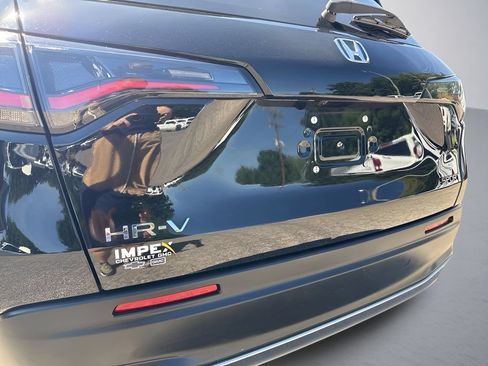 Used 2024 Honda HR-V Sport image 35