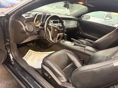 Used 2013 Chevrolet Camaro LT RWD image 11