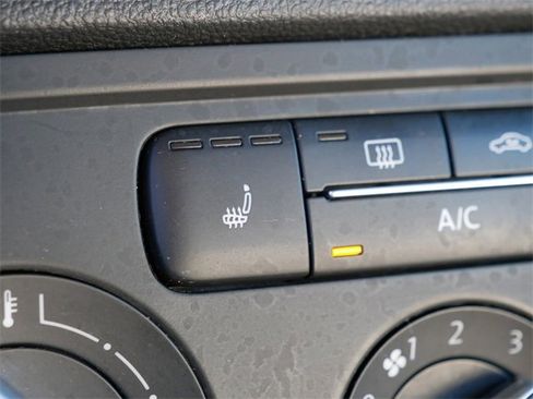 Used 2017 Volkswagen Beetle 1.8T Classic image 29