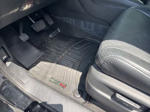 Used 2016 Honda Pilot Elite image 17