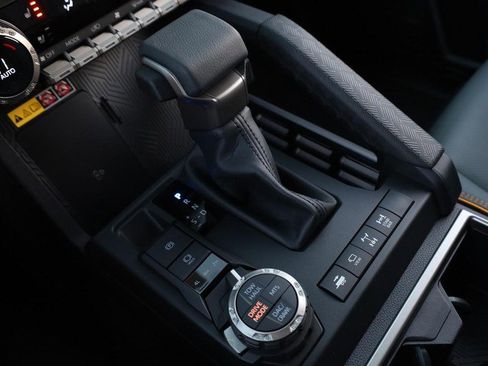 New 2025 Toyota 4Runner Trailhunter image 15