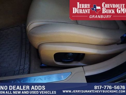 Used 2023 Jaguar XF SE RWD image 19
