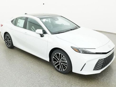 New 2026 Toyota Camry XLE FWD image 13