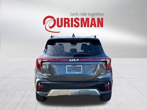 Used 2025 Kia Seltos EX w/ EX Sunroof Package image 3