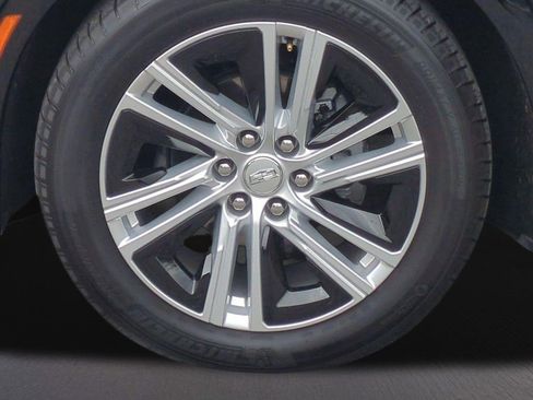 Certified 2024 Cadillac Lyriq Tech AWD/4WD image 15