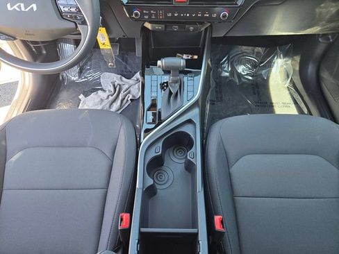 New 2026 Kia Niro LX FWD image 20