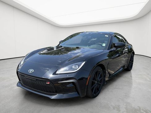 Used 2023 Toyota GR86 Premium RWD image 3