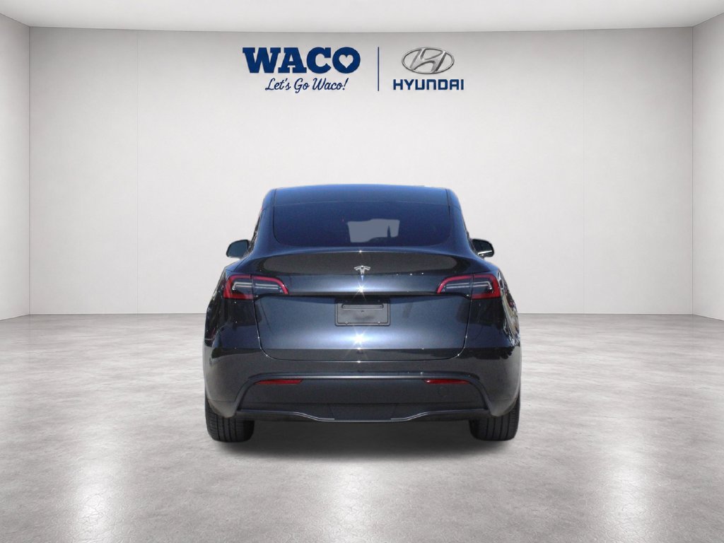Used 2025 Tesla Model Y Long Range RWD image 6