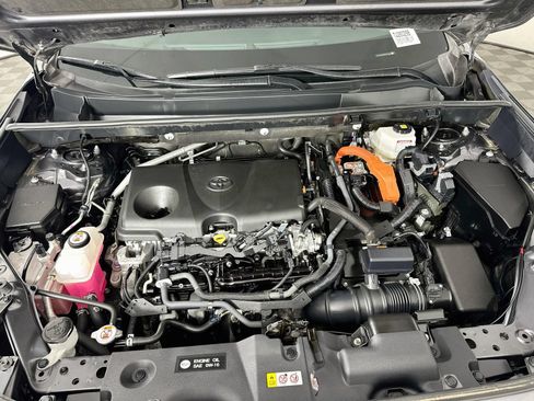 Certified 2022 Toyota RAV4 SE w/ Convenience Package AWD/4WD image 31