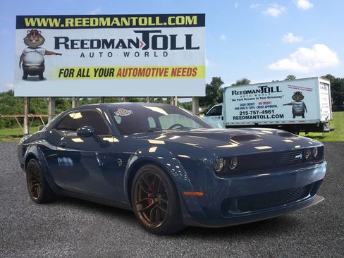 Used 2023 Dodge Challenger SRT Hellcat RWD image 1