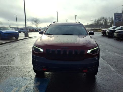 Used 2020 Jeep Cherokee Trailhawk w/ Trailer Tow Group AWD/4WD image 3