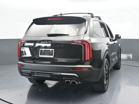 Used 2022 Kia Telluride SX w/ SX Prestige Package image 5