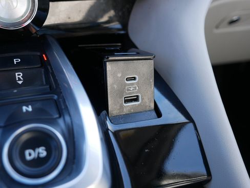 Used 2023 Acura MDX SH-AWD w/ Technology Package image 33